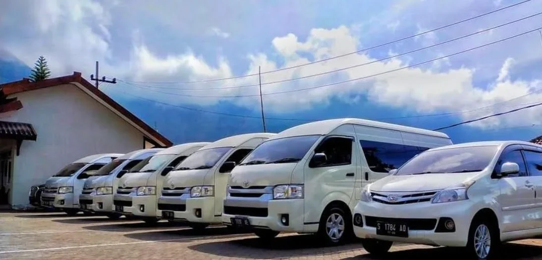Sewa Hiace Drop Bandara Soetta Murah